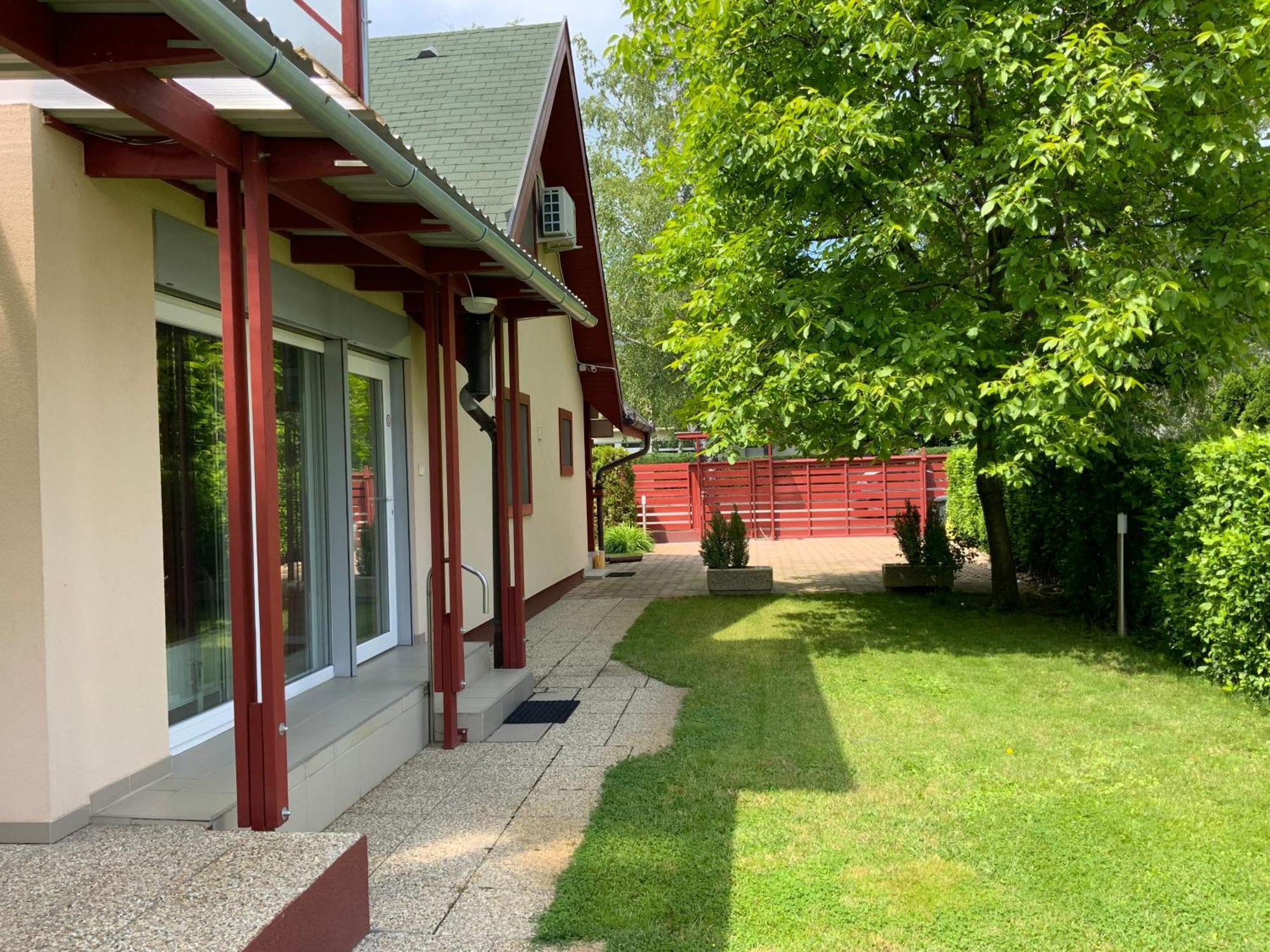 Gosy Apartmanok Siofok Dış mekan fotoğraf
