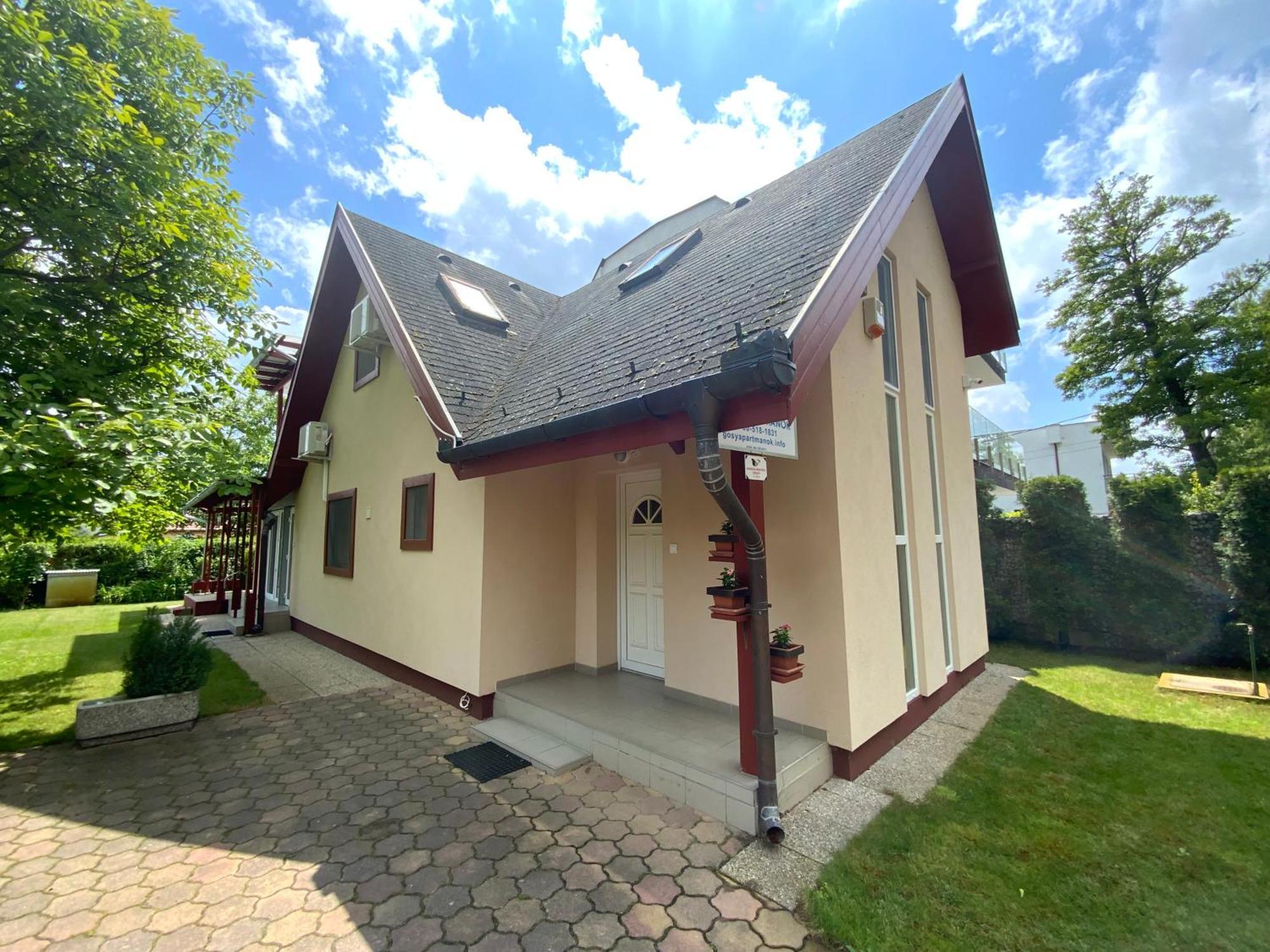 Gosy Apartmanok Siofok Dış mekan fotoğraf